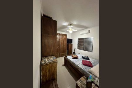 15_photo/94ce1dd2b1.cba3da746242e602-ATLAS-e362af64-2016-4cb4-91bc-d11625886cfb.jpg de casa à venda com 3 quartos, 100m² em Guilhermina, Praia Grande