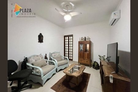 2_photo/94ce1dd2b3.d1ae08f062ab4888-ATLAS-4afd8969-9f73-4d1e-b14a-b0aae2c5dd6d.jpg de casa à venda com 2 quartos, 106m² em Guilhermina, Praia Grande