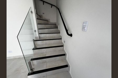 4_photo/94ce1dd2cd.4dd7d17537f926b6-ATLAS-19bcefee-fe9e-4e89-9f91-8db51c6e2cf4.jpg de casa à venda com 3 quartos, 127m² em Guilhermina, Praia Grande