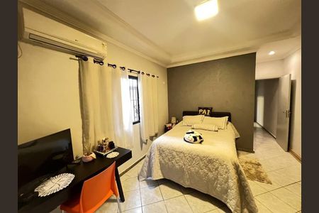 11_photo/94ce1dd2e9.833a42e394c467a8-ATLAS-cdfc7664-33b2-4eb7-ba32-1e32cce3f75b.jpg de casa à venda com 3 quartos, 155m² em Guilhermina, Praia Grande