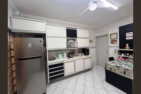 9_photo/94ce1dd2e9.833a42e394c467a8-ATLAS-ef397a4c-a1cd-48c7-939c-fa9b8b6d781b.jpg de casa à venda com 3 quartos, 155m² em Guilhermina, Praia Grande