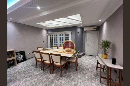 4_photo/94ce1dd2ef.1a2575360a780997-ATLAS-1681cb14-c47c-4dba-9868-0f8960972769.jpg de casa à venda com 3 quartos, 155m² em Guilhermina, Praia Grande