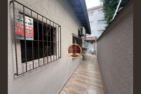 19_photo/94ce1dd2ef.1a2575360a780997-ATLAS-c25596cf-9071-44a4-9375-00eeb4200205.jpg de casa à venda com 3 quartos, 155m² em Guilhermina, Praia Grande
