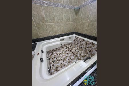 15_photo/94ce1dd2ef.1a2575360a780997-ATLAS-d1022135-4ea1-453e-b5e6-60bb58fac483.jpg de casa à venda com 3 quartos, 155m² em Guilhermina, Praia Grande