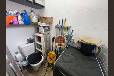25_photo/94ce1dd2ef.1a2575360a780997-ATLAS-d72d448e-2ef6-4ce7-90c8-5e43e0c4640d.jpg de casa à venda com 3 quartos, 155m² em Guilhermina, Praia Grande