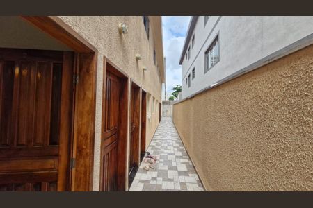 13_photo/94ce1dd311.9e8f1c97e4a047f1-ATLAS-d4530b9a-4655-43e2-ad34-79560da3ab43.jpg de casa para alugar com 2 quartos, 60m² em Guilhermina, Praia Grande