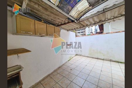 12_photo/94ce1dd387.a944a7ef88bd55c6-ATLAS-e8bfa17d-4a1c-4782-abeb-db2be24c6005.jpg de casa à venda com 2 quartos, 114m² em Guilhermina, Praia Grande