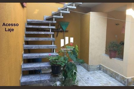 5_photo/94ce1dd38b.e1d2c46bde3eb79c-ATLAS-de4cc987-4c5c-444c-983d-bd625512be2b.jpg de casa à venda com 3 quartos, 180m² em Guilhermina, Praia Grande