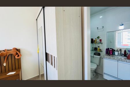 14_photo/94ce1dd3af.7fc2a2e5366832e6-ATLAS-0f200761-945e-43b7-984a-ca07bfdea9c5.jpg de apartamento à venda com 2 quartos, 70m² em Guilhermina, Praia Grande