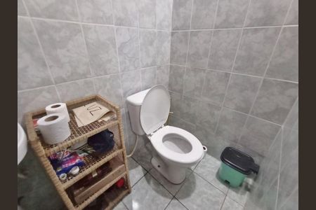 8_photo/94ce1dd3b1.01061cb6ad72014f-ATLAS-acb55abb-c0bf-4339-8dac-c2abc8bd97cb.jpg de casa à venda com 2 quartos, 205m² em Guilhermina, Praia Grande