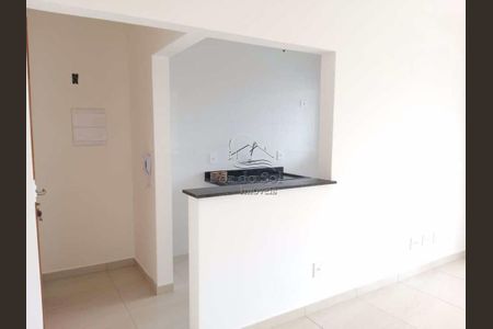 6_photo/94ce1dd3bb.5e970f55b0f2c8e4-ATLAS-54939f8a-92d8-4ff7-8d13-0c343701de5e.jpg de apartamento à venda com 1 quarto, 42m² em Guilhermina, Praia Grande