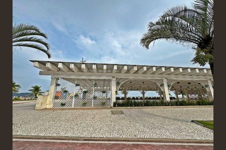 11_photo/94ce1dd3bf.aa3f54dcddd2e04f-ATLAS-5cbe6e6c-3b2f-40fd-9750-fb896dfadaaf.jpg de casa à venda com 3 quartos, 115m² em Guilhermina, Praia Grande