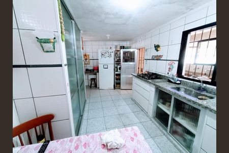 5_photo/94ce1dd3e9.9165137a5b75ccfe-ATLAS-3ab9e721-6035-469b-b62c-d67be4e50b3f.jpg de casa à venda com 2 quartos, 68m² em Guilhermina, Praia Grande