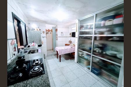 8_photo/94ce1dd3e9.9165137a5b75ccfe-ATLAS-4d9cfb43-9cca-4b85-a06c-91e7b5ba3aa9.jpg de casa à venda com 2 quartos, 68m² em Guilhermina, Praia Grande