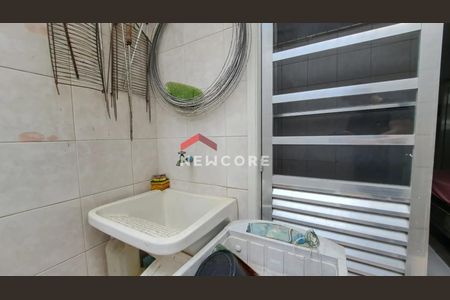 6_photo/94ce1dd3e9.9165137a5b75ccfe-ATLAS-75862cbc-d452-4522-8eba-60628bd2a26e.jpg de casa à venda com 2 quartos, 64m² em Guilhermina, Praia Grande