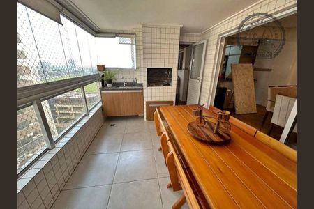 9_photo/94ce1dd3f5.8c4c5d2ddfe10c9b-ATLAS-d163901a-89cd-43fc-8b26-e9e9f81f46f2.jpg de apartamento à venda com 3 quartos, 128m² em Guilhermina, Praia Grande