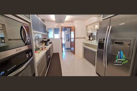 11_photo/94ce1dd3f5.94f94ef2e36de451-ATLAS-54ac9e94-44b5-4ef2-b516-b6f0b77eb631.jpg de apartamento à venda com 3 quartos, 155m² em Guilhermina, Praia Grande