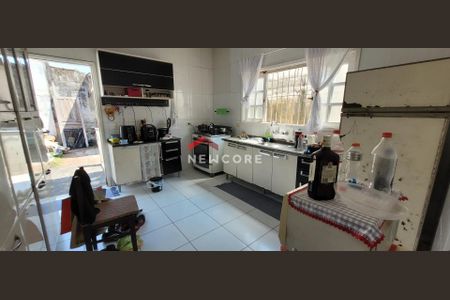 14_photo/94ce1dd4b5.b0a6bfb301237135-ATLAS-6b08e764-c2d5-4cc4-b4b2-7286d26a6ddc.jpg de casa à venda com 3 quartos, 120m² em Guilhermina, Praia Grande