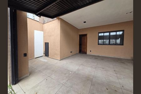 3_photo/94ce1dd4c7.70edc2b185d14f45-ATLAS-952f5691-6238-4b48-8f79-d365f1055acb.jpg de casa à venda com 3 quartos, 126m² em Guilhermina, Praia Grande