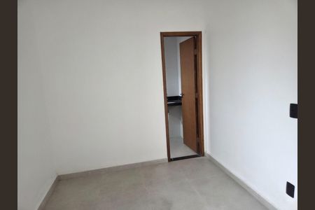 11_photo/94ce1dd4c7.70edc2b185d14f45-ATLAS-c4aa8efa-0e4e-47e2-a4a7-64c7c15d53eb.jpg de casa à venda com 3 quartos, 126m² em Guilhermina, Praia Grande