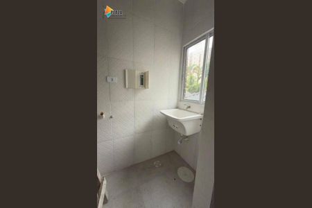 11_photo/94ce1dd5a9.8b238b2f56f58e8d-ATLAS-6c67580a-00ca-46dd-b88b-d0173c93c9dd.jpg de casa à venda com 2 quartos, 68m² em Aviação, Praia Grande