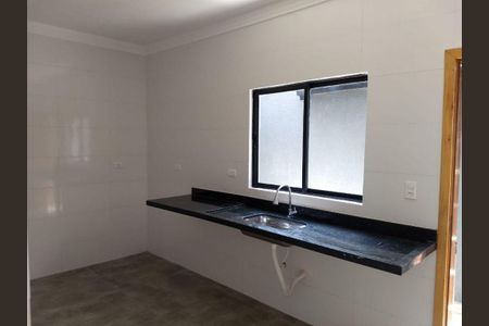 12_photo/94ce1dd5b5.1bb529b01f5e602e-ATLAS-ddfe1294-d910-4073-94d1-0f2967f84e8e.jpg de casa à venda com 2 quartos, 64m² em Aviação, Praia Grande