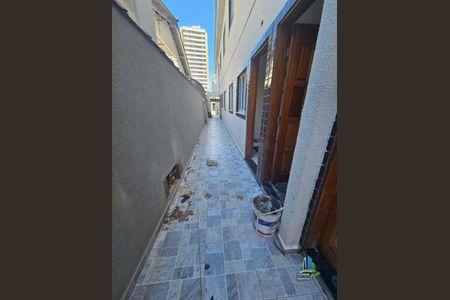 11_photo/94ce1dd5b5.31f82cab52e2b859-ATLAS-e85d0b63-8f1b-4ffb-9fae-b22d2bd47f6c.jpg de casa à venda com 2 quartos, 80m² em Aviação, Praia Grande