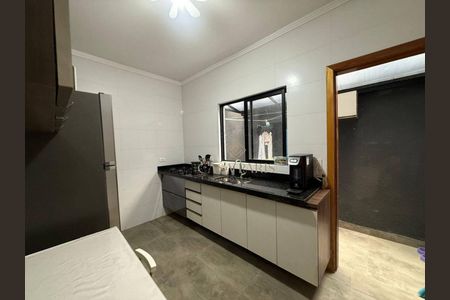 5_photo/94ce1dd5b5.a2c65cd7372fdce1-ATLAS-4d4701fd-ae05-40b1-afe8-479a0c5b2d0b.jpg de casa à venda com 2 quartos, 60m² em Aviação, Praia Grande