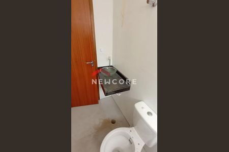 5_photo/94ce1dd5cb.a824f5d462c04ebd-ATLAS-7e4f0951-9885-4119-967b-889d07b50d8b.jpg de casa de condomínio à venda com 2 quartos, 60m² em Aviação, Praia Grande