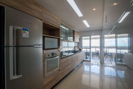 5_photo/94ce1dd5e3.2eac1ba1fedcb2db-ATLAS-4ff63357-3d33-4374-8800-a86a2e31d2df.jpg de apartamento à venda com 3 quartos, 173m² em Aviação, Praia Grande