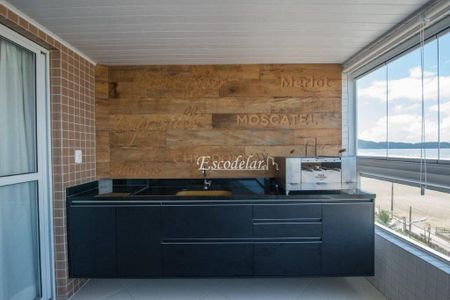 8_photo/94ce1dd5e3.2eac1ba1fedcb2db-ATLAS-c79c8137-11af-44c0-a5cb-714e44142e18.jpg de apartamento à venda com 3 quartos, 173m² em Aviação, Praia Grande