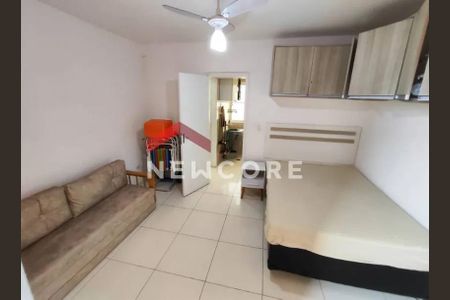 3_photo/94ce1dd5f5.96e81d73ac213d8c-ATLAS-4a08e4d0-8dbd-465e-aa83-3fce98fd4654.jpg de apartamento à venda com 1 quarto, 42m² em Aviação, Praia Grande