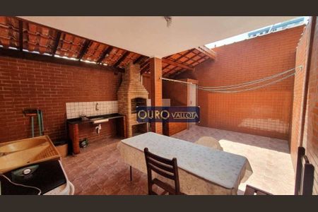 8_photo/94ce1e54b5.732b7fd8aaa5f07d-ATLAS-b3b8b75a-8dad-4aee-a96d-53c2f027c939.jpg de casa à venda com 3 quartos, 140m² em Cidade Ocian, Praia Grande