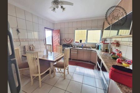 2_photo/94ce1e55bb.7e2ea02b9085bf9d-ATLAS-8ccb2ab2-bb00-45e6-894e-aa96d64e56f8.jpg de casa à venda com 3 quartos, 164m² em Cidade Ocian, Praia Grande