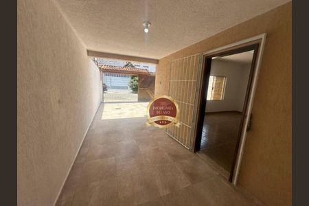 4_photo/94ce1e55e5.7d49f92876c4d293-ATLAS-342de6b0-73ec-418c-90fc-df1deafed6d0.jpg de casa à venda com 3 quartos, 137m² em Vila Assuncao, Praia Grande