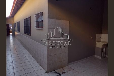 18_photo/94ce1e55f3.8369df6c19cecd30-ATLAS-ce98947a-ec8f-4a47-9ace-3e5860fdffe7.jpg de casa à venda com 2 quartos, 128m² em Vila Assuncao, Praia Grande