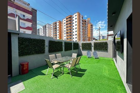 5_photo/94ce1e5637.833a42e394c467a8-ATLAS-6ac3ff2a-e99a-490e-be5f-12251f62bc54.jpg de casa à venda com 3 quartos, 165m² em Vila Assuncao, Praia Grande