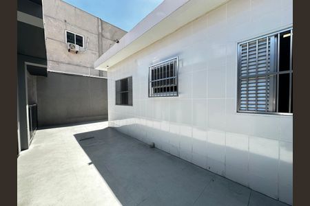 30_photo/94ce1e5637.833a42e394c467a8-ATLAS-8a30cdfa-12cc-4532-af57-7ea7fea5fc23.jpg de casa à venda com 3 quartos, 165m² em Vila Assuncao, Praia Grande