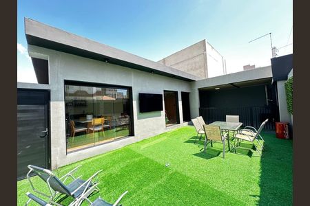 4_photo/94ce1e5637.833a42e394c467a8-ATLAS-ae4bb101-4d54-45a7-a780-0622e9e32fbc.jpg de casa à venda com 3 quartos, 165m² em Vila Assuncao, Praia Grande