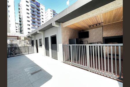 26_photo/94ce1e5637.833a42e394c467a8-ATLAS-eb9fad2c-12da-48e7-a9a1-6371e3bd04b3.jpg de casa à venda com 3 quartos, 165m² em Vila Assuncao, Praia Grande