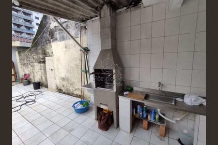 2_photo/94ce1e563b.b760bf5d8bb46efe-ATLAS-0bf47199-3102-435d-aa69-aebffa0aaaba.jpg de casa à venda com 2 quartos, 112m² em Vila Assuncao, Praia Grande