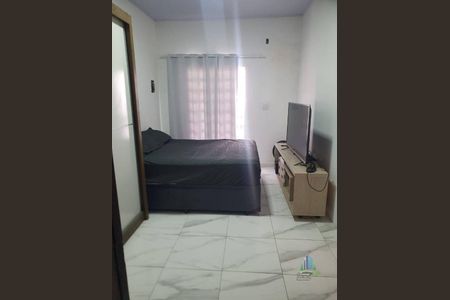 26_photo/94ce1e5699.1bb529b01f5e602e-ATLAS-526bc5c6-e2a8-4c38-ba40-b0c53cea34ce.jpg de casa à venda com 3 quartos, 98m² em Cidade Ocian, Praia Grande