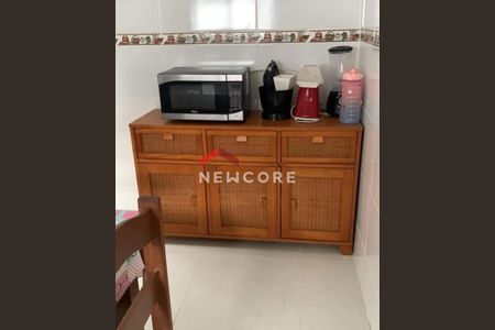 10_photo/94ce1e56e3.93b8fa184532727f-ATLAS-d2e921a9-e22a-4380-a7c7-75d68069f7ae.jpg de apartamento à venda com 3 quartos, 180m² em Vila Assuncao, Praia Grande