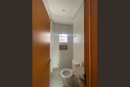 5_photo/94ce1e56f1.1d0d827e26d2d819-ATLAS-3a67bd16-9e91-4e21-afcf-8b563487ab5f.jpg de casa à venda com 2 quartos, 57m² em Vila Assuncao, Praia Grande