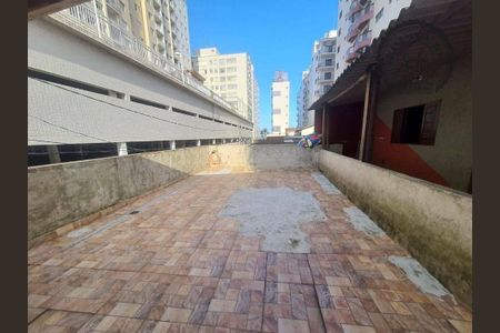 9_photo/94ce1e5745.f861ecc718bdcbd7-ATLAS-2c3ea550-c5ca-4d42-a4ee-e5fbe4f29e75.jpg de casa à venda com 4 quartos, 240m² em Vila Assuncao, Praia Grande