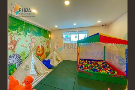 1_photo/94ce1e5795.cd277a637bccbefa-ATLAS-05e3c672-00ff-42a3-a6b5-8a12a4ab1d14.jpg de apartamento à venda com 3 quartos, 88m² em Vila Tupi, Praia Grande