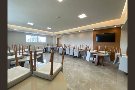 5_photo/94ce1e57f5.9680ae5d39d33e49-ATLAS-4c8ecc22-e357-472b-9d16-e9b863929d89.jpg de apartamento à venda com 2 quartos, 70m² em Vila Assuncao, Praia Grande