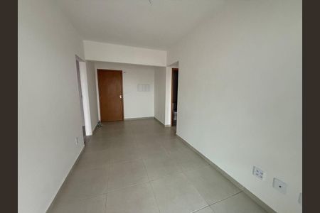 5_photo/94ce1e57f5.e50c2d340bd1475a-ATLAS-5b68047d-e09f-4908-a41d-00cc4070b13d.jpg de apartamento à venda com 2 quartos, 71m² em Vila Tupi, Praia Grande