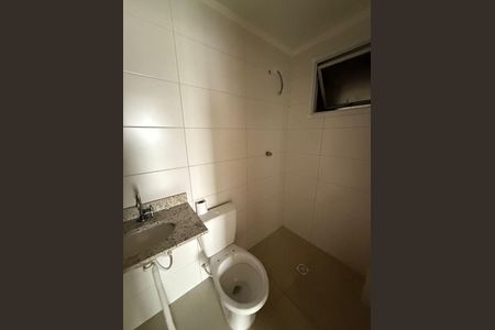 7_photo/94ce1e57f5.e50c2d340bd1475a-ATLAS-a36da142-b228-465d-9ea0-3c0ccac80c4b.jpg de apartamento à venda com 2 quartos, 71m² em Vila Tupi, Praia Grande