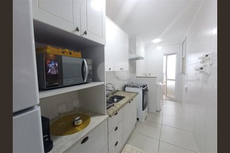 19_photo/94ce1e57f5.f469cfda097b0aa9-ATLAS-efebd634-3f52-4fa4-a686-6847d48affb7.jpg de apartamento à venda com 3 quartos, 70m² em Vila Tupi, Praia Grande